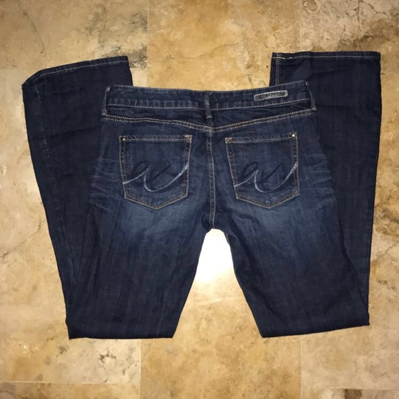 Express jeans boot cut low rise 6R. Never worn - Picture 3 of 8